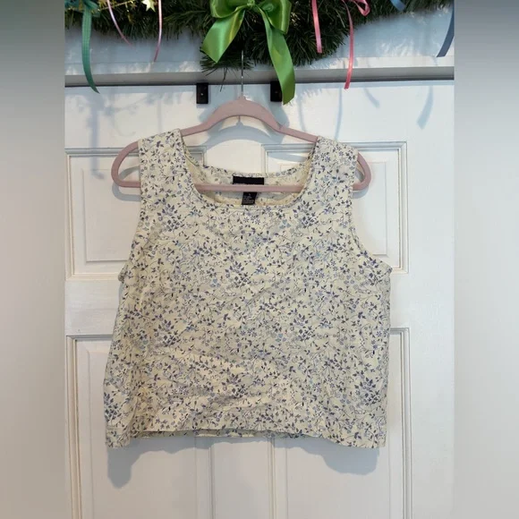 Samantha Sportswear Cream Set with Blue Flowers Cropped Tank and Ankle Pants - Picture 2 of 6